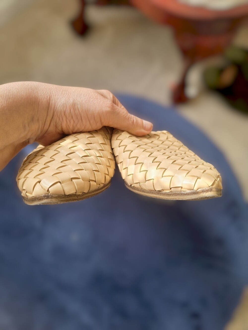 Woven Slip-On Mules in Beige - Women's Fashion Flats 8.5 - Picture 2 of 4